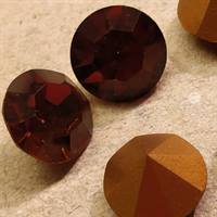 18 stk. brune krystal chatons, 11 mm. i diameter.